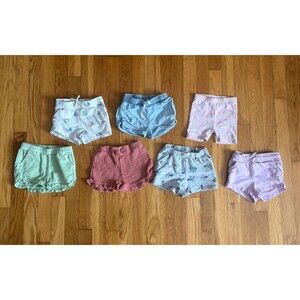 Girl’s Summer Shorts Set Of 7 Size 18months